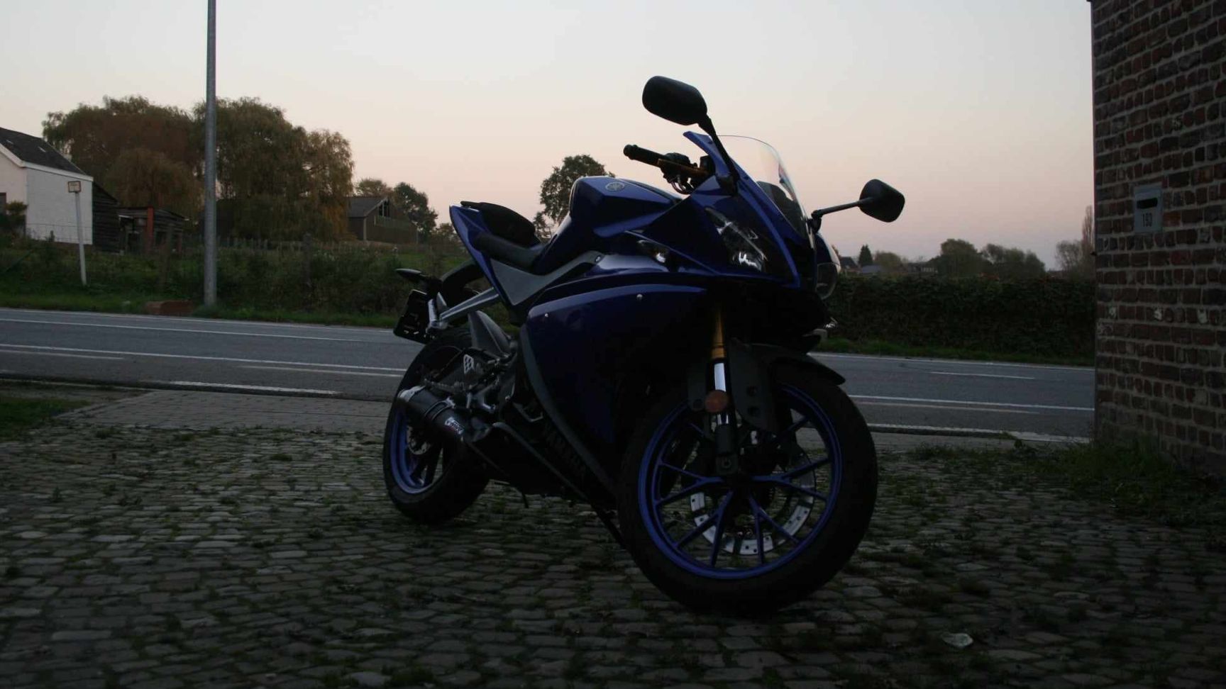 Yamaha R125